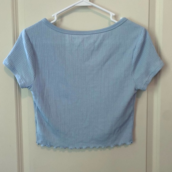 Aero The OG Tee Collection Shrunken Tee Light Blue Button Down Size XS - Picture 2 of 3